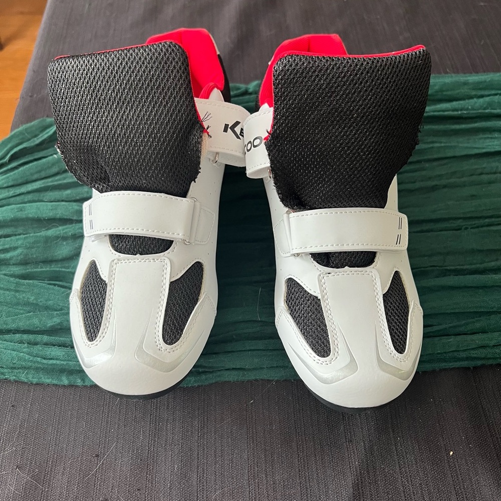 Kescoo - peloton compatible cycling shoes